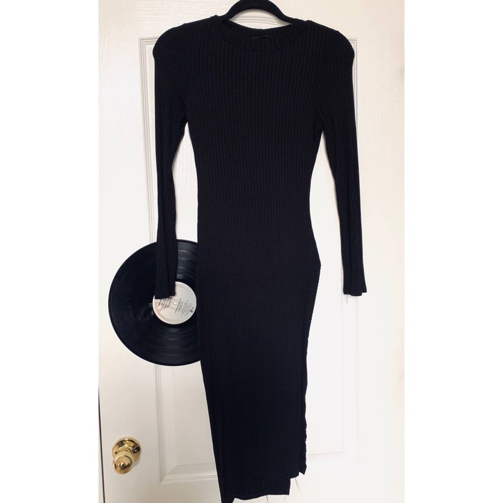 Black Ribbed Dress - Picture 4 of 4